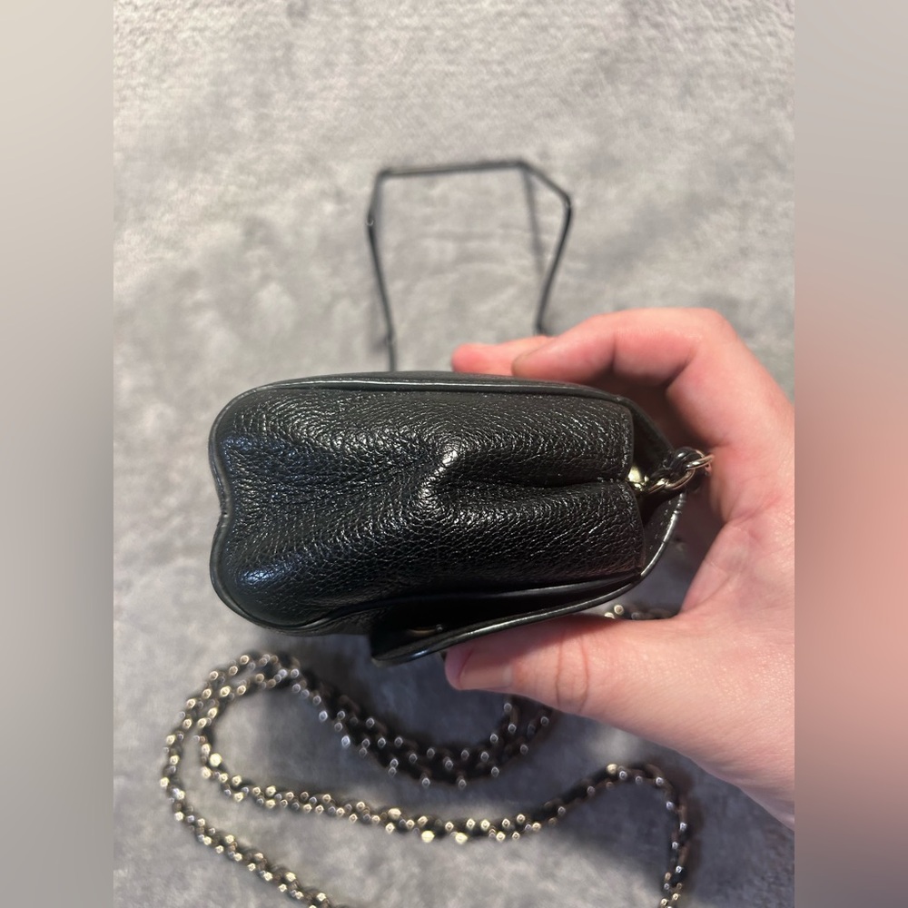 Mulberry Mini Lily Black Pebbled Leather Crossbody on Chain - Picture 9 of 12